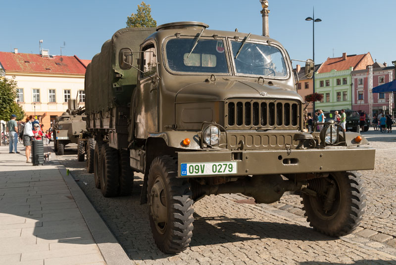 Unicov 800 Let 001